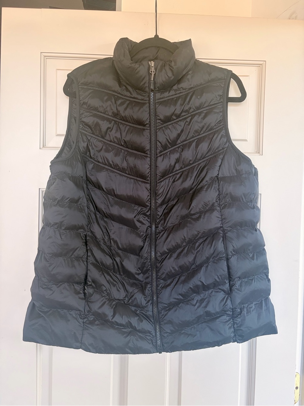 SET OF 2 - 32 Degrees Puffer Vests women's XL